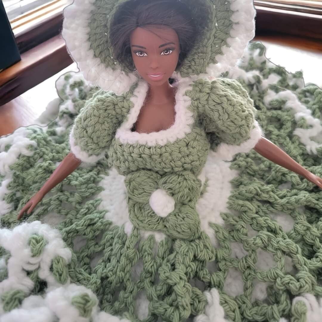crochet dresses for barbie dolls Crochet Barbie Dress